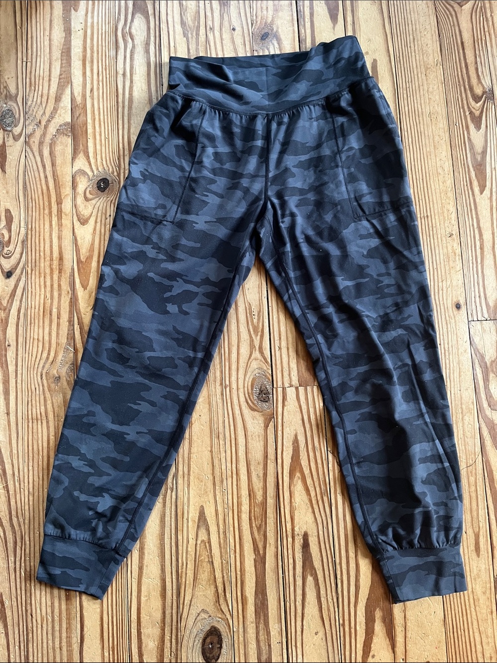Gray Camo Athleta Joggers